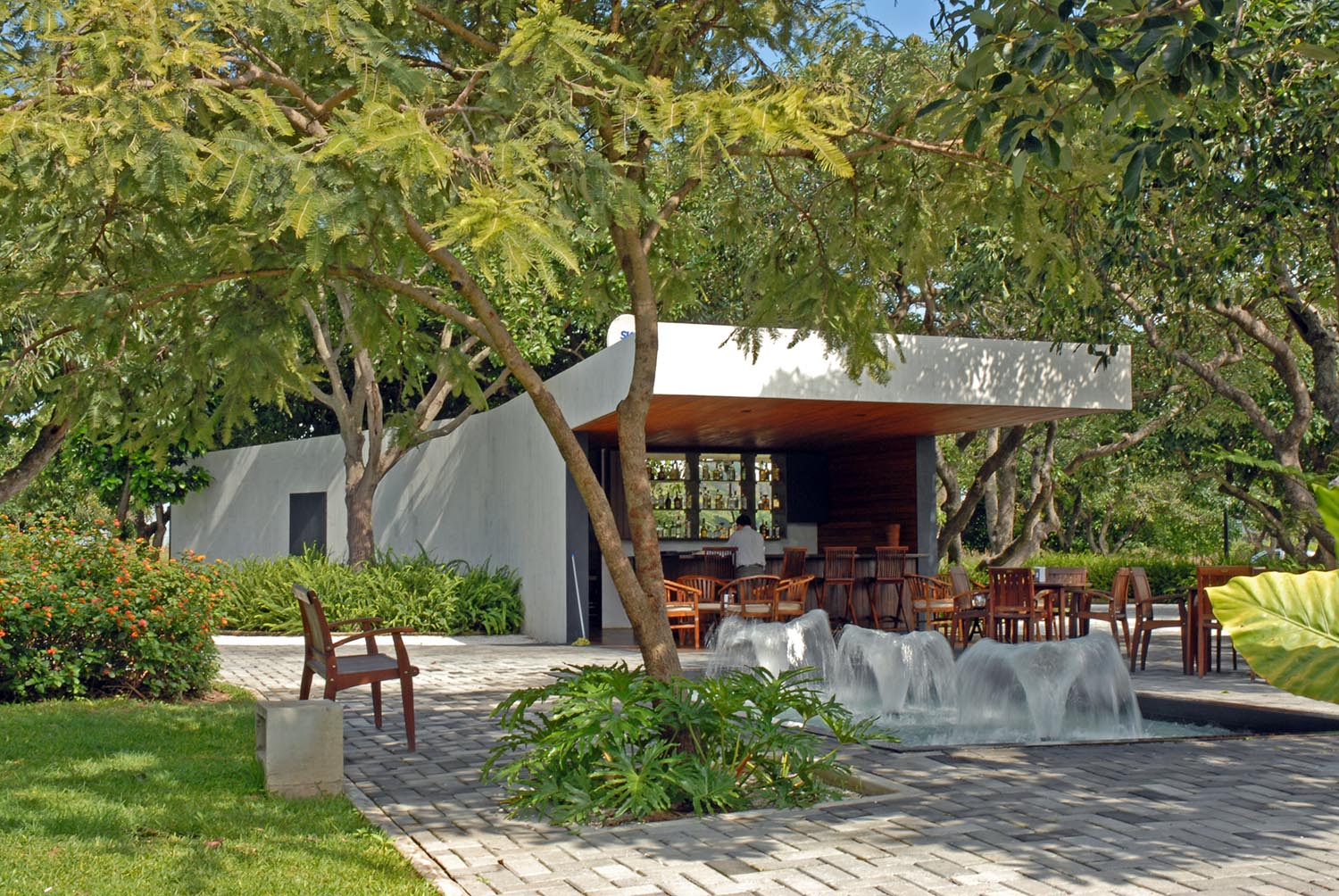 Parque Aguacates, 2005-2006 : Francisco Ugarte