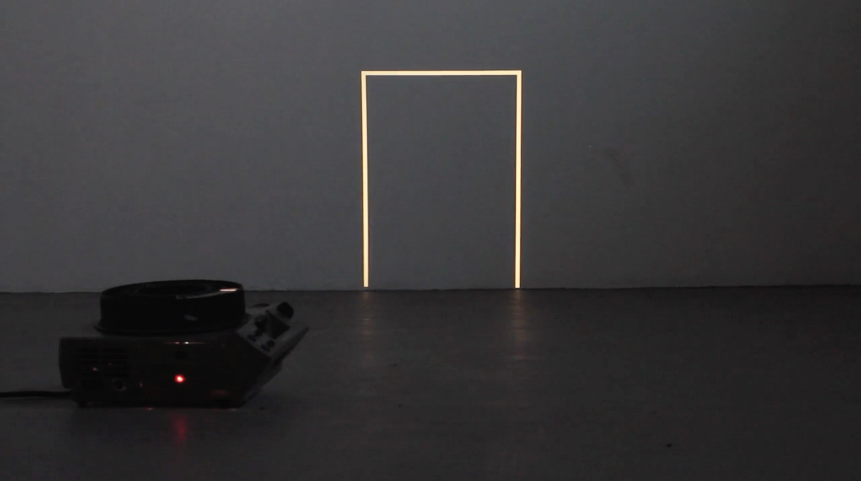 Sin título (Proyecciones a partir de piso), 2011 : Francisco Ugarte