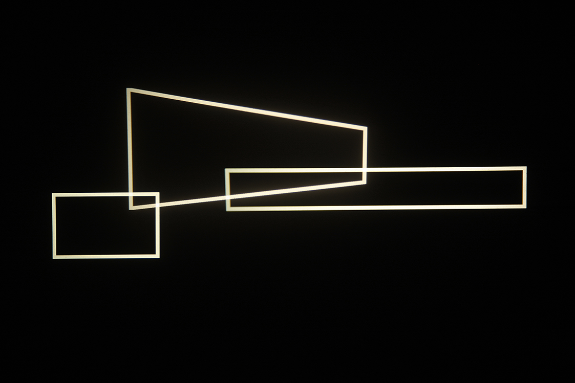 Sin título (tres proyectores 2, fotografías), 2013 : Francisco Ugarte