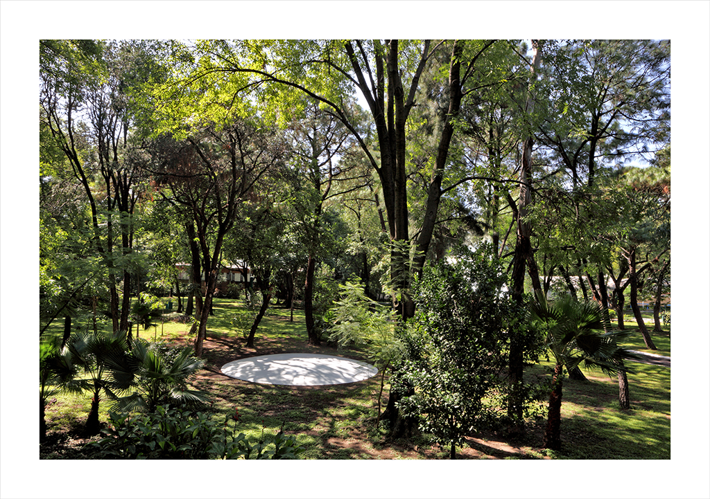 Sin título (Proyector de sombras), fotografía, 2009 : Francisco Ugarte