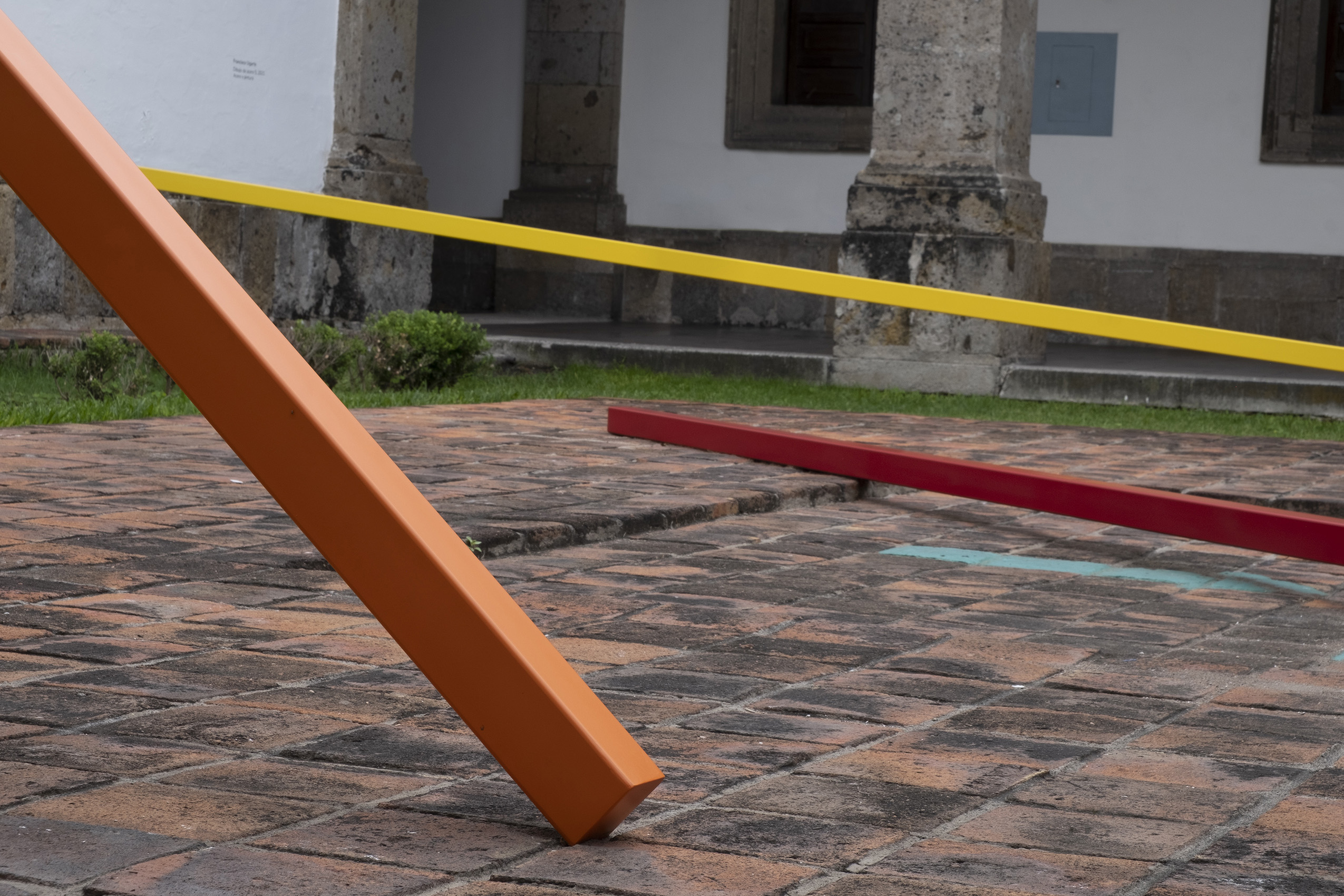 Aprehender lo sensible : Francisco Ugarte