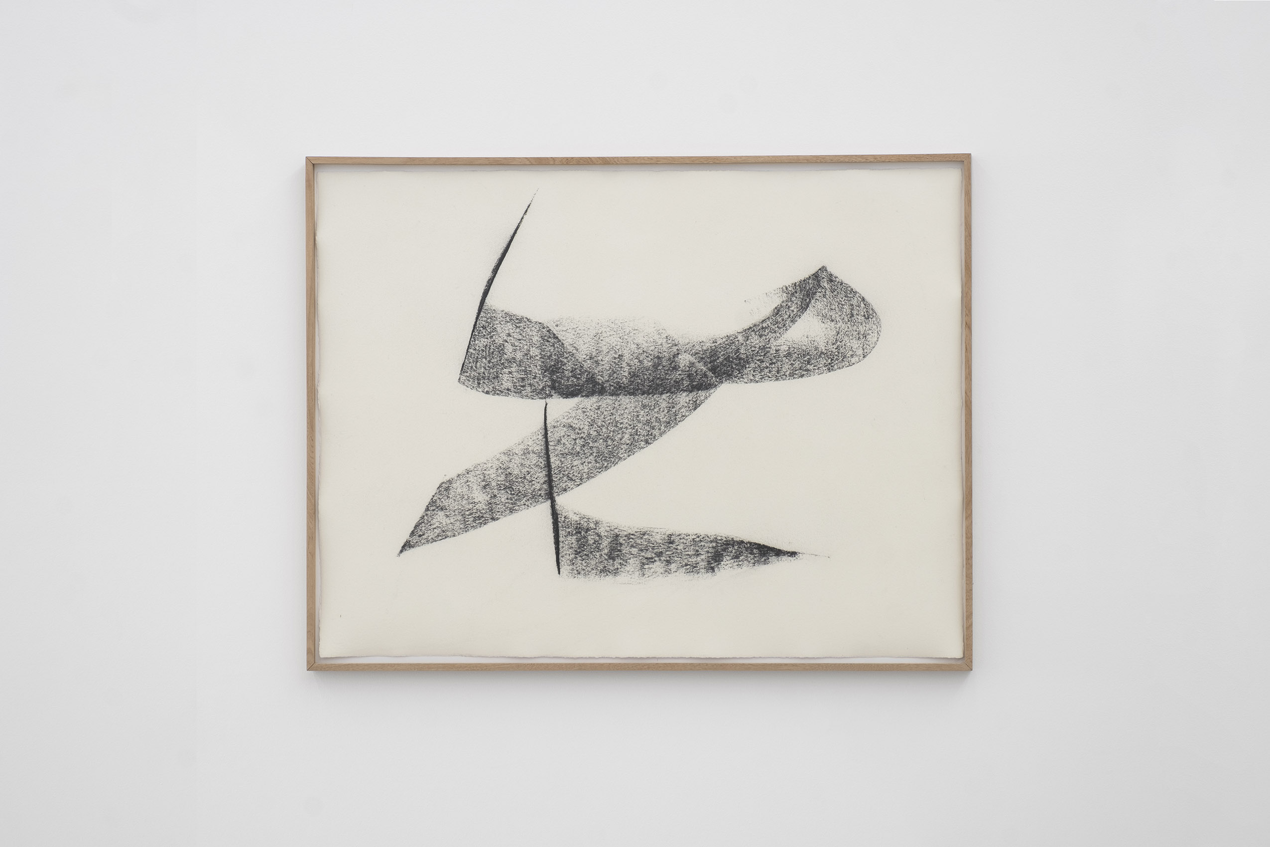 Sin título (Papel libre de ácido y carboncillo, acción 12 - 17), 2020 - 2021 : Francisco Ugarte